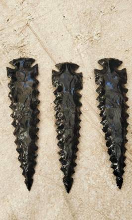 7 inches Black Obsidian Serrated Arrowhead Points 7 inches Black Obsidian Serrated Arrowhead Points
