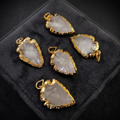 Natural Crystal Quartz Arrowhead Electroplated Pendants Natural Crystal Quartz Arrowhead Electroplated Pendants